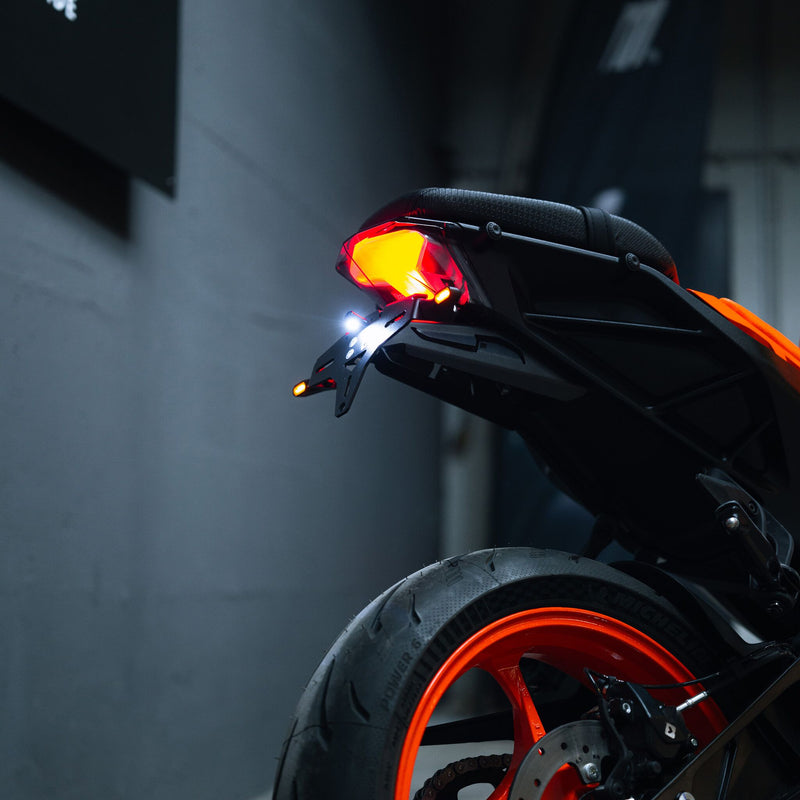 Motoism Kentekenplaathouder – KTM 125/390 Duke 24- – foto 4