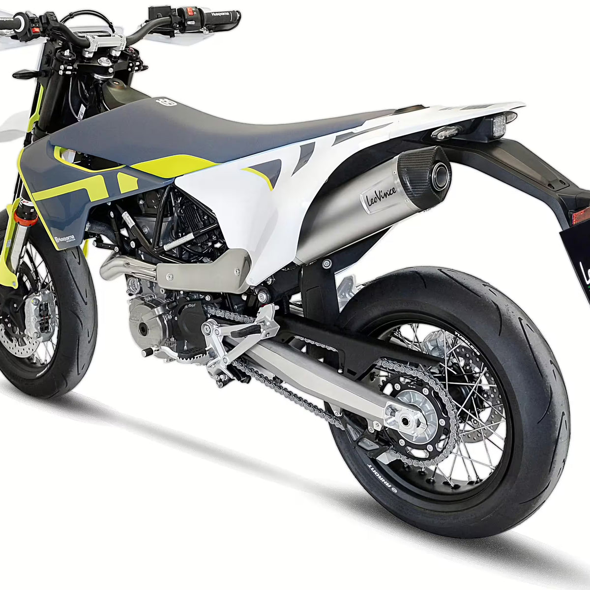 Husqvarna 701 – LeoVince SBK LV One EVO II