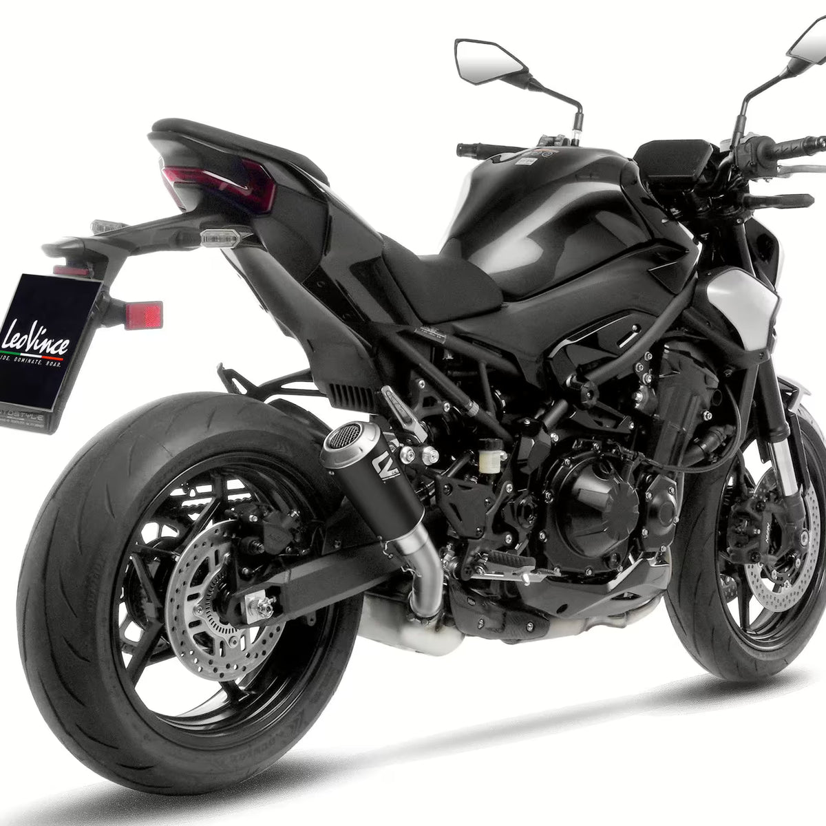 Kawasaki Z900 – LeoVince SBK LV-10 Black Edition Slip-On