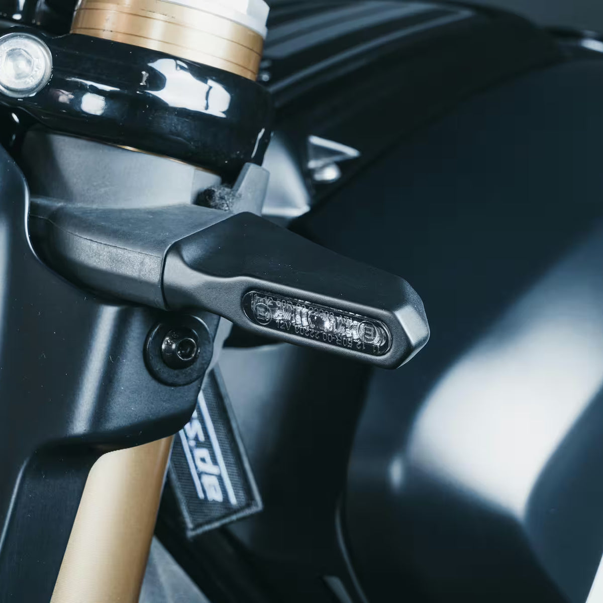 Motoism 2-in-1 LED Rem- en Knipperlicht