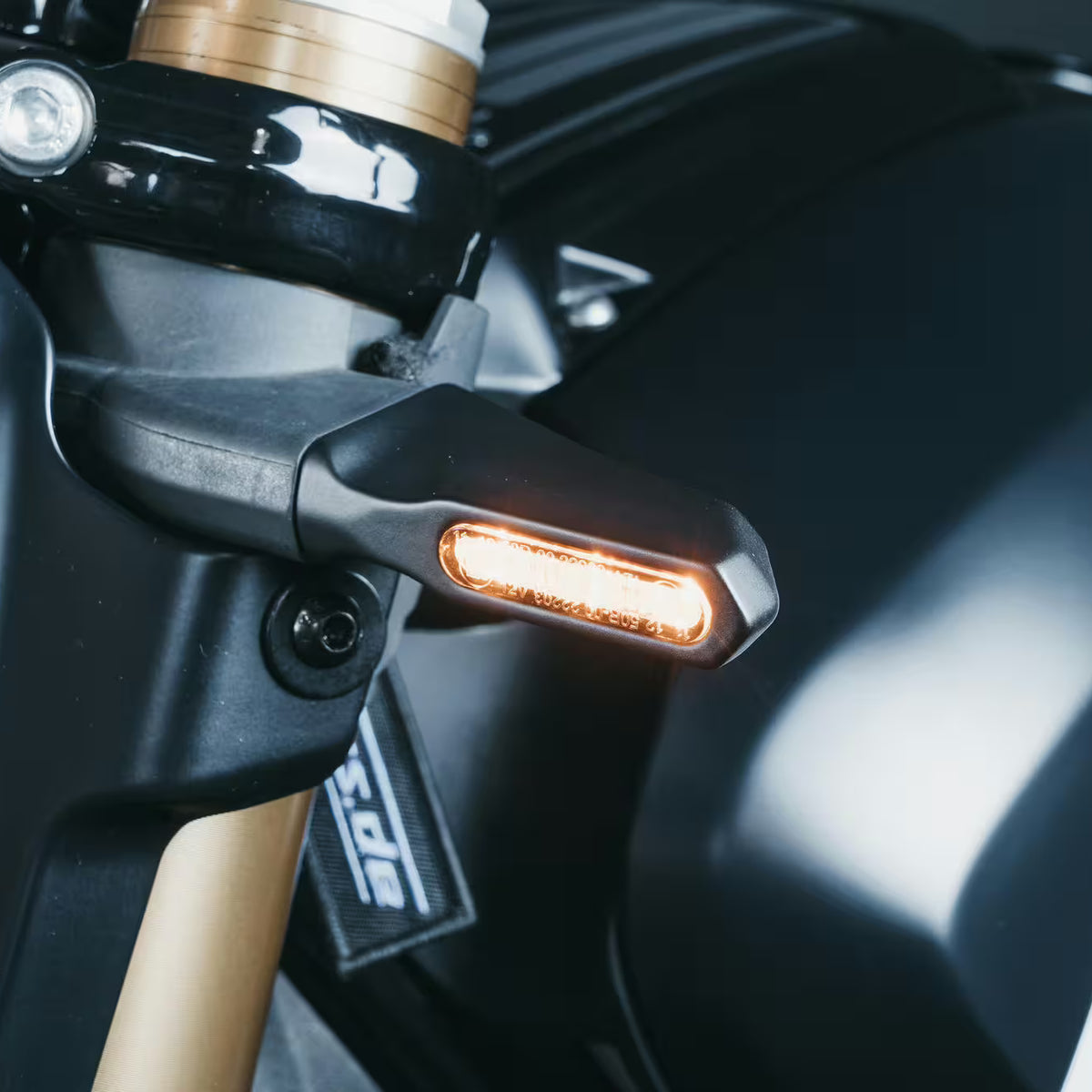 Motoism Spring Turn Signals LED Blinkers