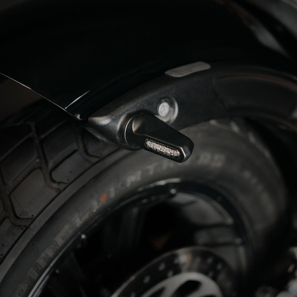 Motoism Scout Bobber Spirit LED Knipperlichten met Positielicht – Indian – foto 5