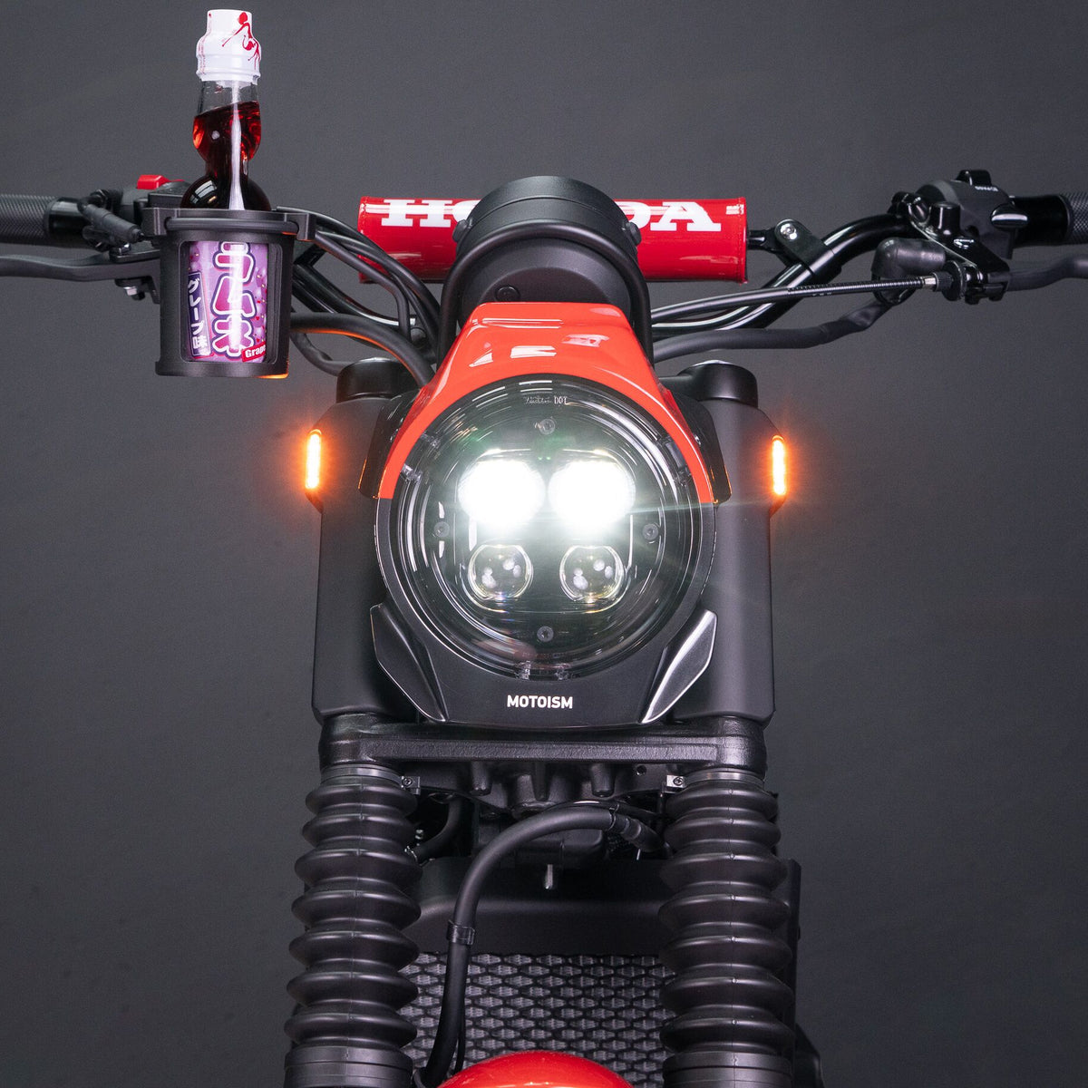 Motoism The Nightcrawler Vorkklem met Knipperlichten – Honda CL500 – foto 3