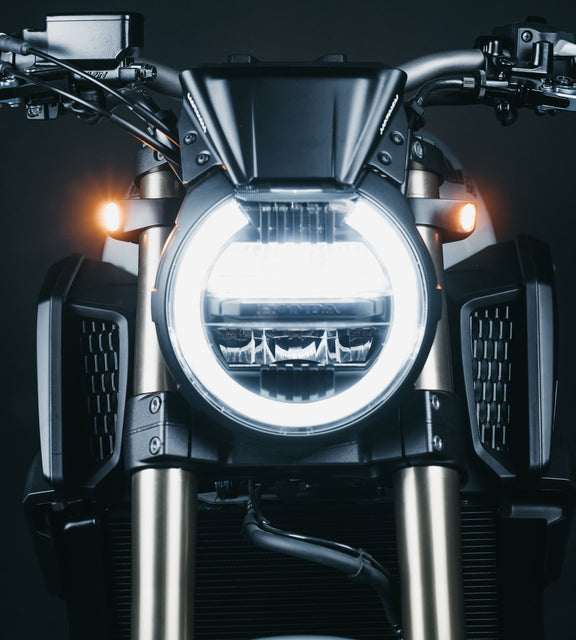 Motoism Type Three Vorkklem met Knipperlichten – Honda CB650R vanaf 2024 – foto 4