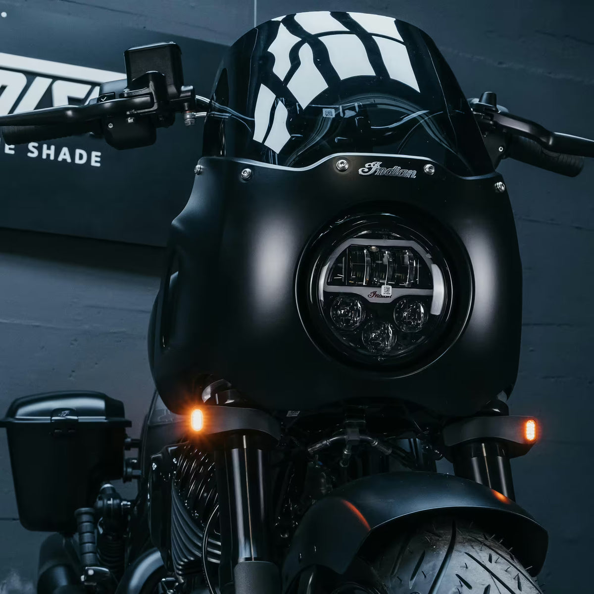 Motoism Type Three Evo Fork Clamp Richtingaanwijzers met Positielicht