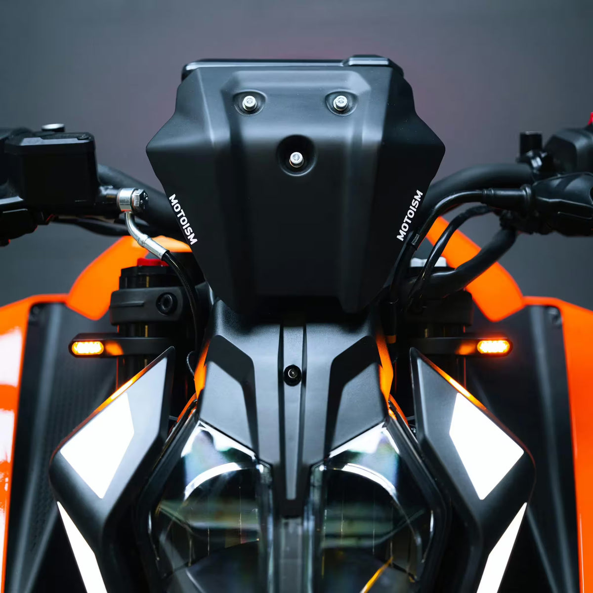 Motoism Type Four Evo Fork Clamp LED Richtingaanwijzers