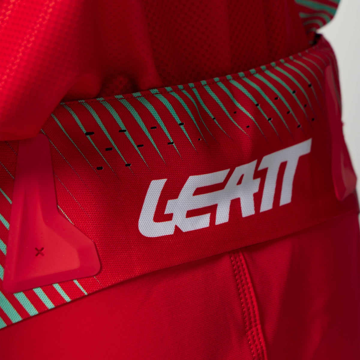 Leatt Moto 4.5 Crossbroek Gestreept rood, productfoto 6