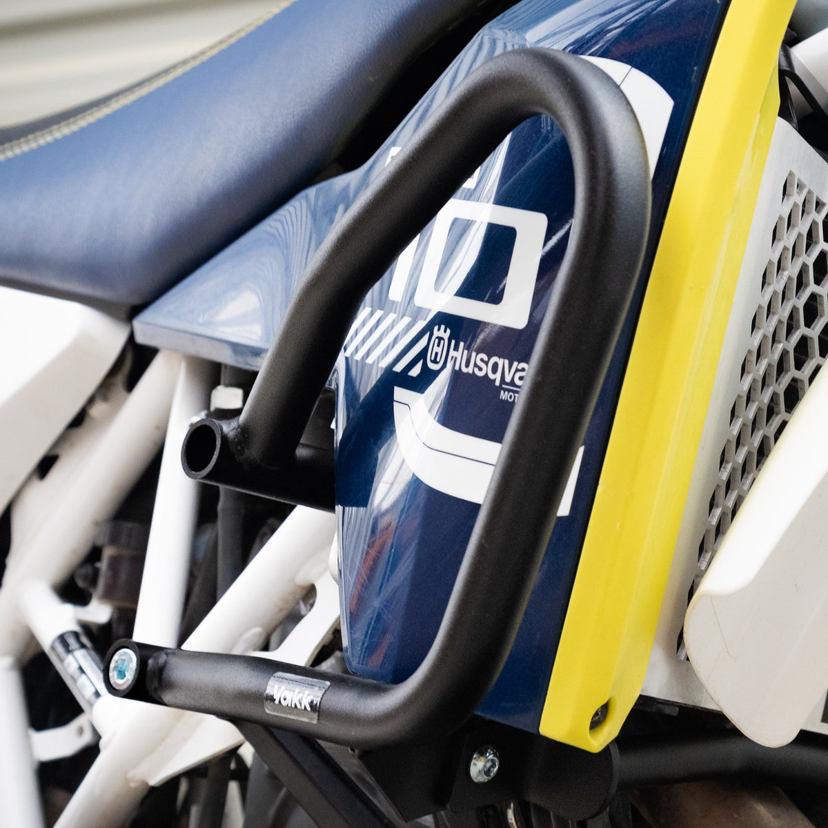 Yakk EXP Valbeugel Husqvarna 701 / KTM 690 / GasGas 700 Zwart