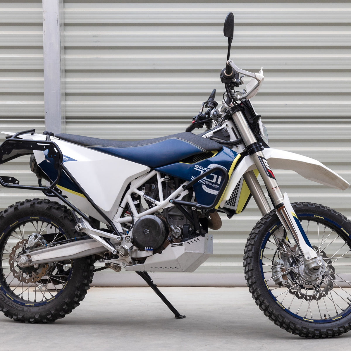 Yakk EXP Zijkofferdrager Husqvarna 701 Enduro/Supermoto 2016-2025 Zwart