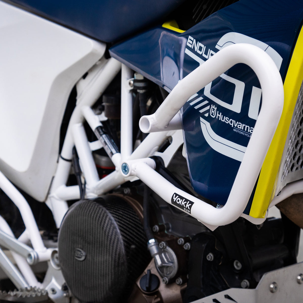 Yakk EXP Valbeugel Husqvarna 701 / KTM 690 / GasGas 700 Wit