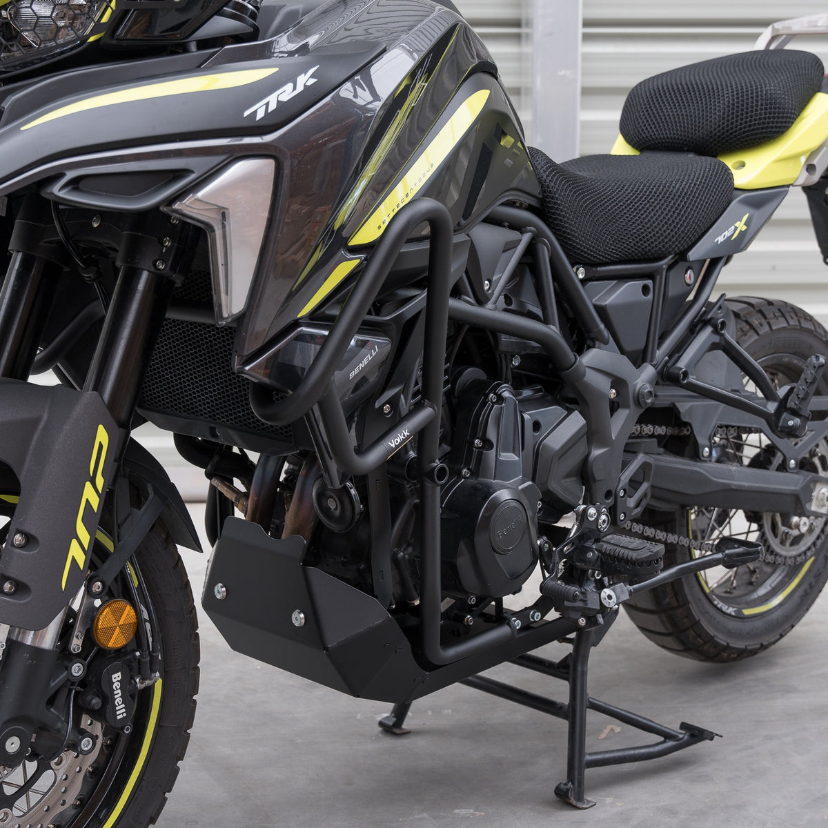 Yakk EXP Valbeugel Benelli TRK 702/702X vanaf 2022 Zwart