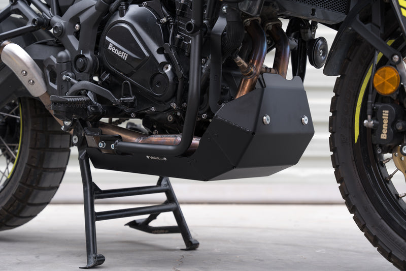 Yakk EXP Carterplaat Benelli TRK 702/702X vanaf 2022 Zwart