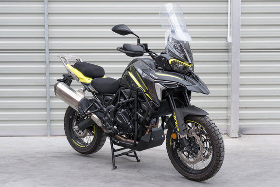 Yakk EXP Carterplaat Benelli TRK 702/702X vanaf 2022 Zwart