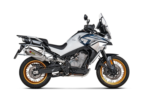 Akrapovic Slip-On Line Endschalldämpfer Titan CFMOTO 800MT