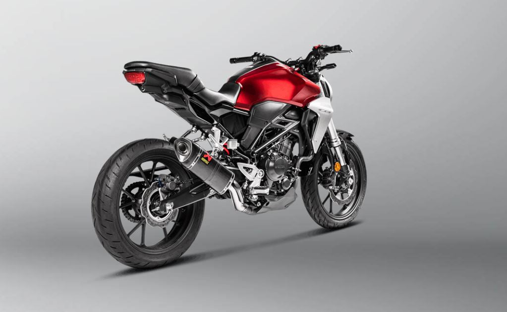 Akrapovic Slip-On Line Carbon Einddemper Honda CB300 R (2018)