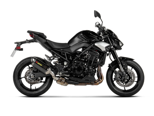 Akrapovic Slip-On Line Carbon Silencer Kawasaki Z900 (2025)
