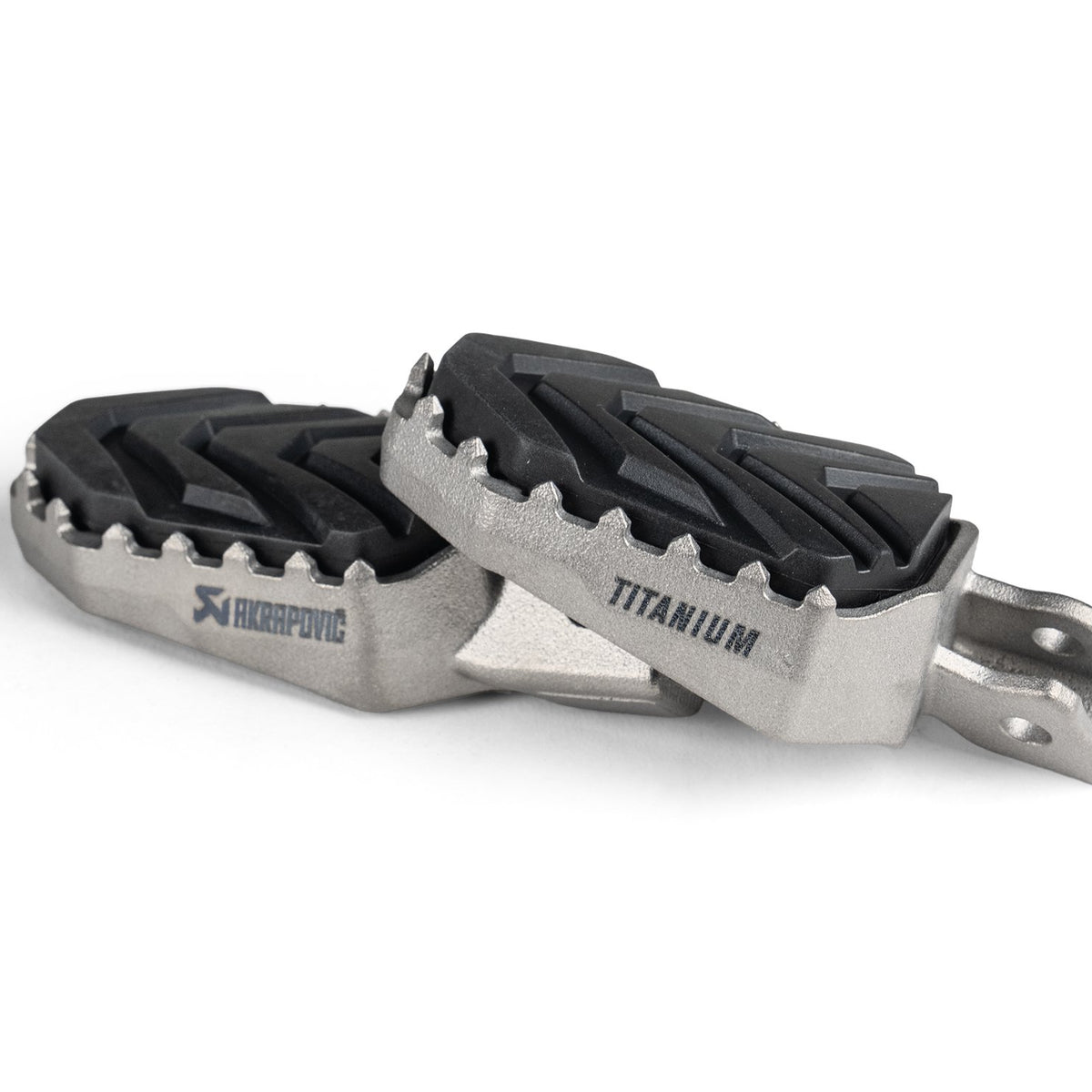 Akrapovic Adventure Footpeg Set (Titanium) Kawasaki KLE 500 2026