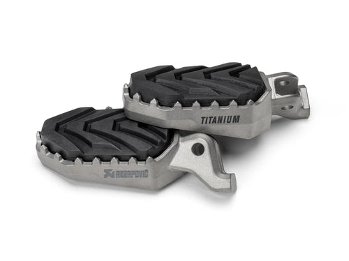 Akrapovic Adventure Voetsteunenset Titanium Triumph Tiger 850 / 900 (2024)