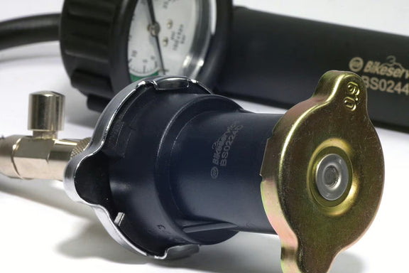 BIKESERVICE koelsysteem tester 6-delig – Vehicle Repair & Specialty Tools kopen bij WheelsWork | Motoronderdelen, Gereedschap & Accessoires