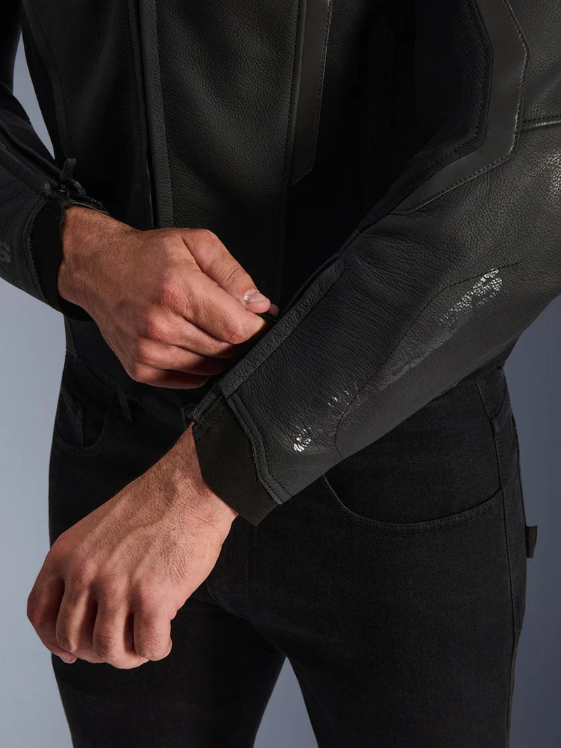 Alpinestars GP Force v2 Zwart/Zwart Leren Motorjas