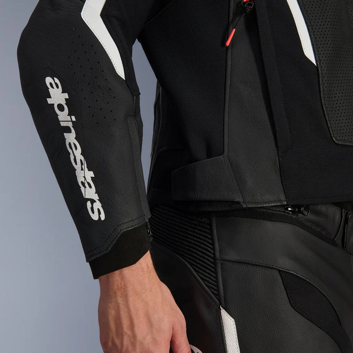 Alpinestars GP Force v2 Airflow Schwarz/Weiß Leder Motorradjacke