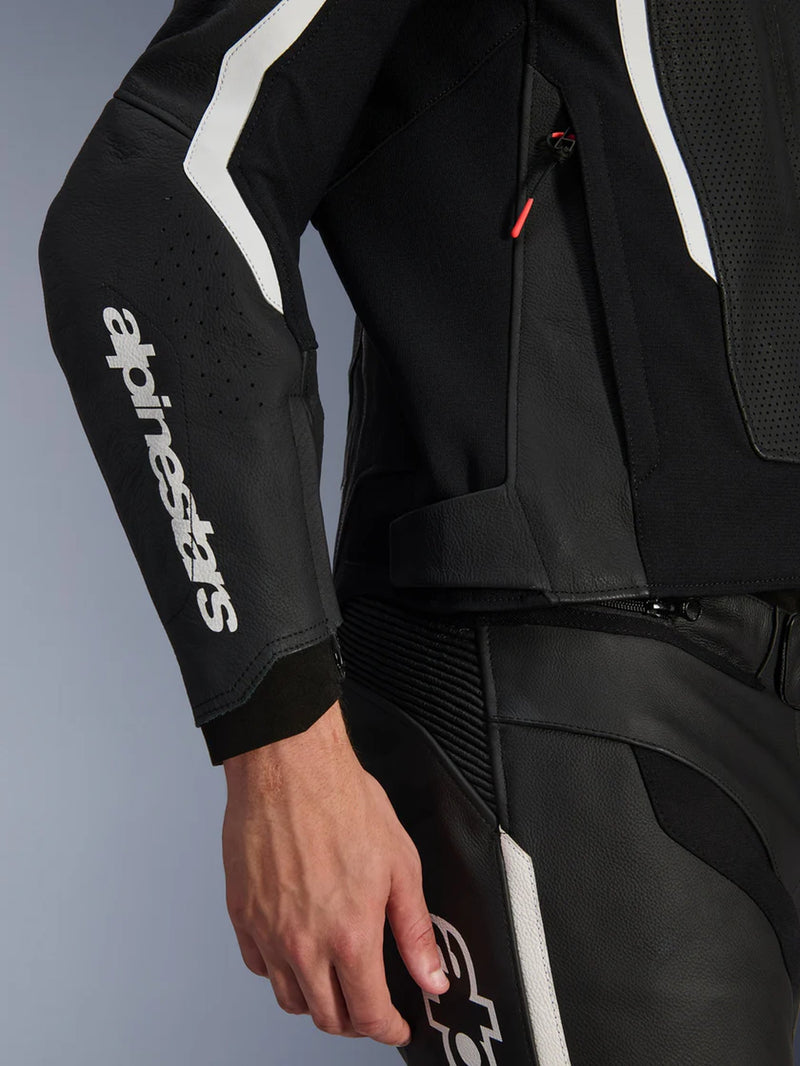 Alpinestars GP Force v2 Airflow Schwarz/Weiß Leder Motorradjacke
