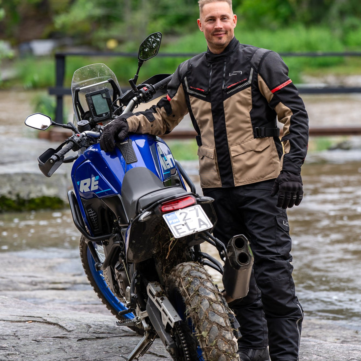 Lindstrands Sylarna Motorjas Zand