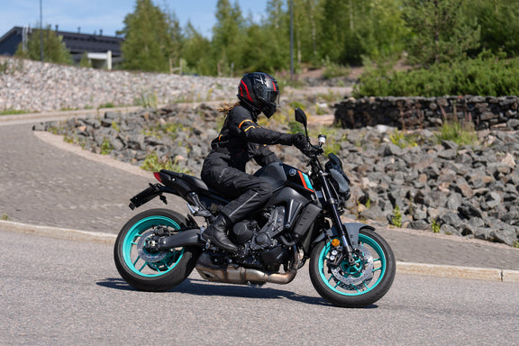 Lindstrands Borgvik Dames Motorbroek Zwart - Kort & breed