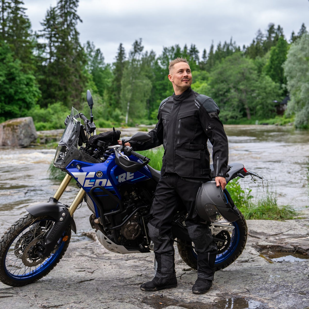 Lindstrands Storbo Motorjas Zwart