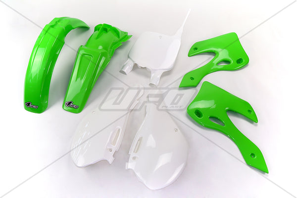 UFO Plasticset Kawasaki KX125/KX250 2000-2002