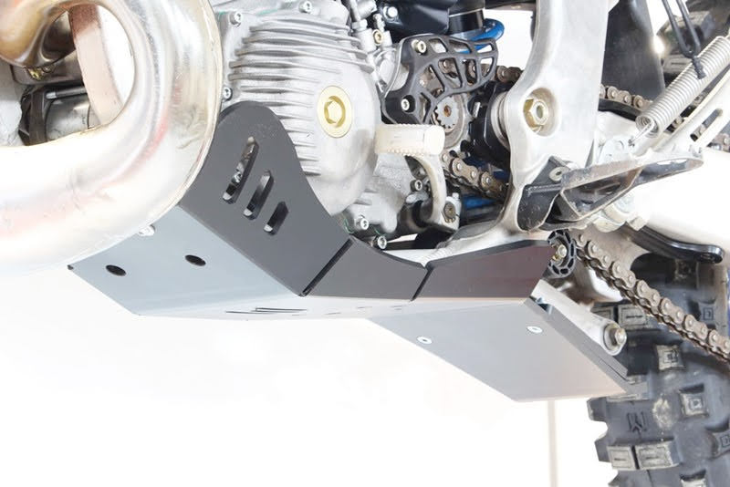 AXP Xtrem Carterplaat TM Racing EN250/EN300 2T vanaf 2022 Zwart