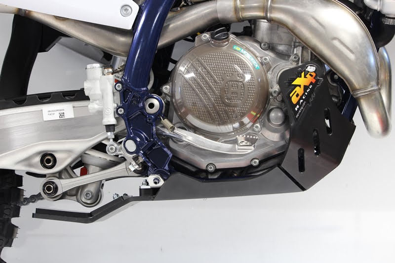 AXP Xtrem Carterplaat KTM 450 / GasGas 450/500 / Husqvarna 450/501 vanaf 2023 Zwart