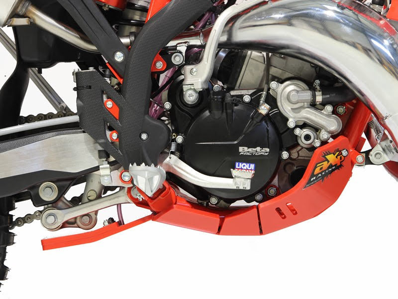 AXP Xtrem Carterplaat Beta 125RR/200RR vanaf 2023 Rood