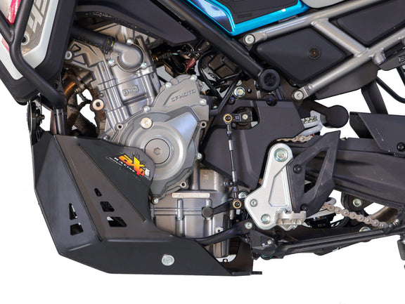 AXP Adventure Carterplaat CFMOTO 450MT vanaf 2024 Zwart