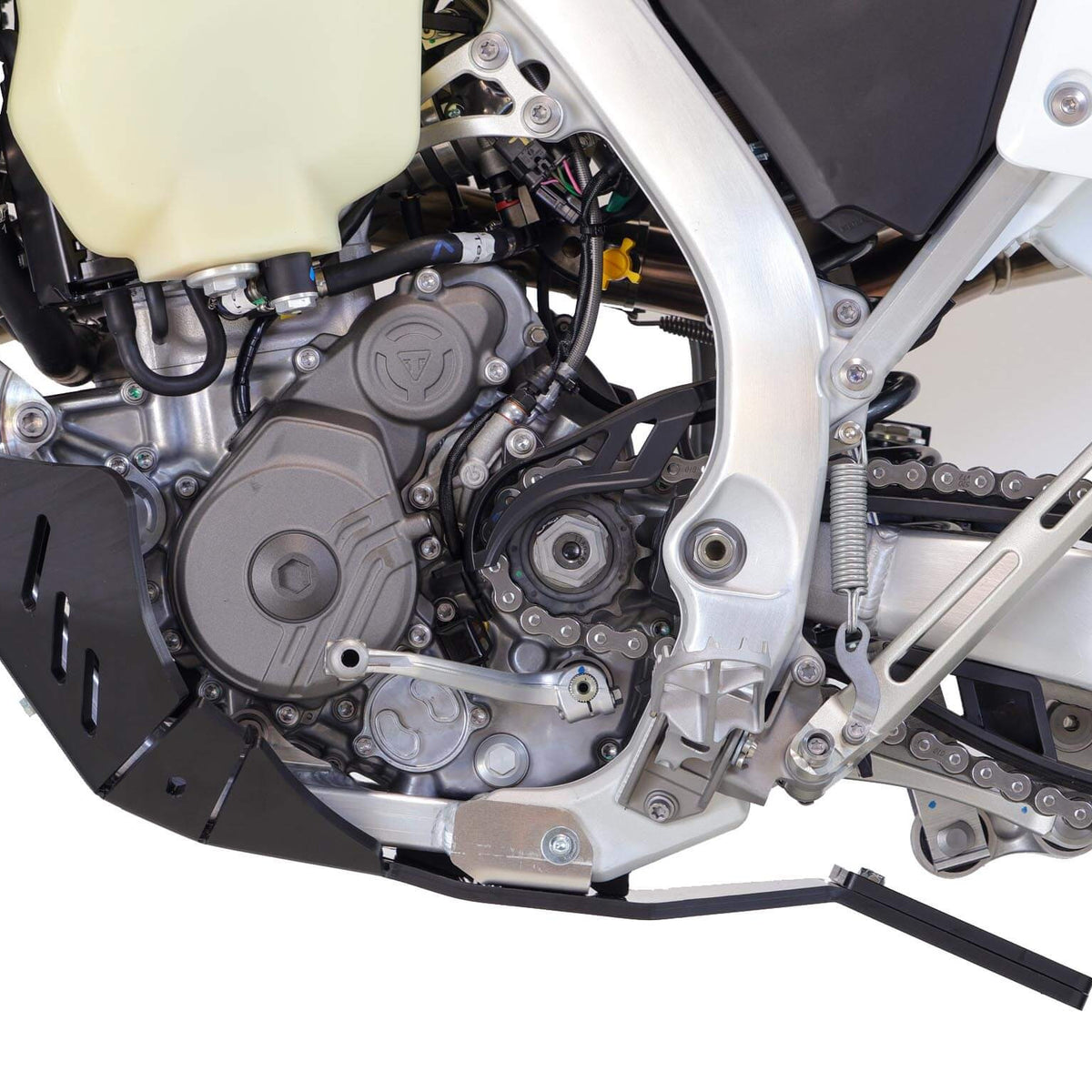 AXP Xtrem Carterplaat Triumph TF250-X/TF250-E vanaf 2025 Zwart