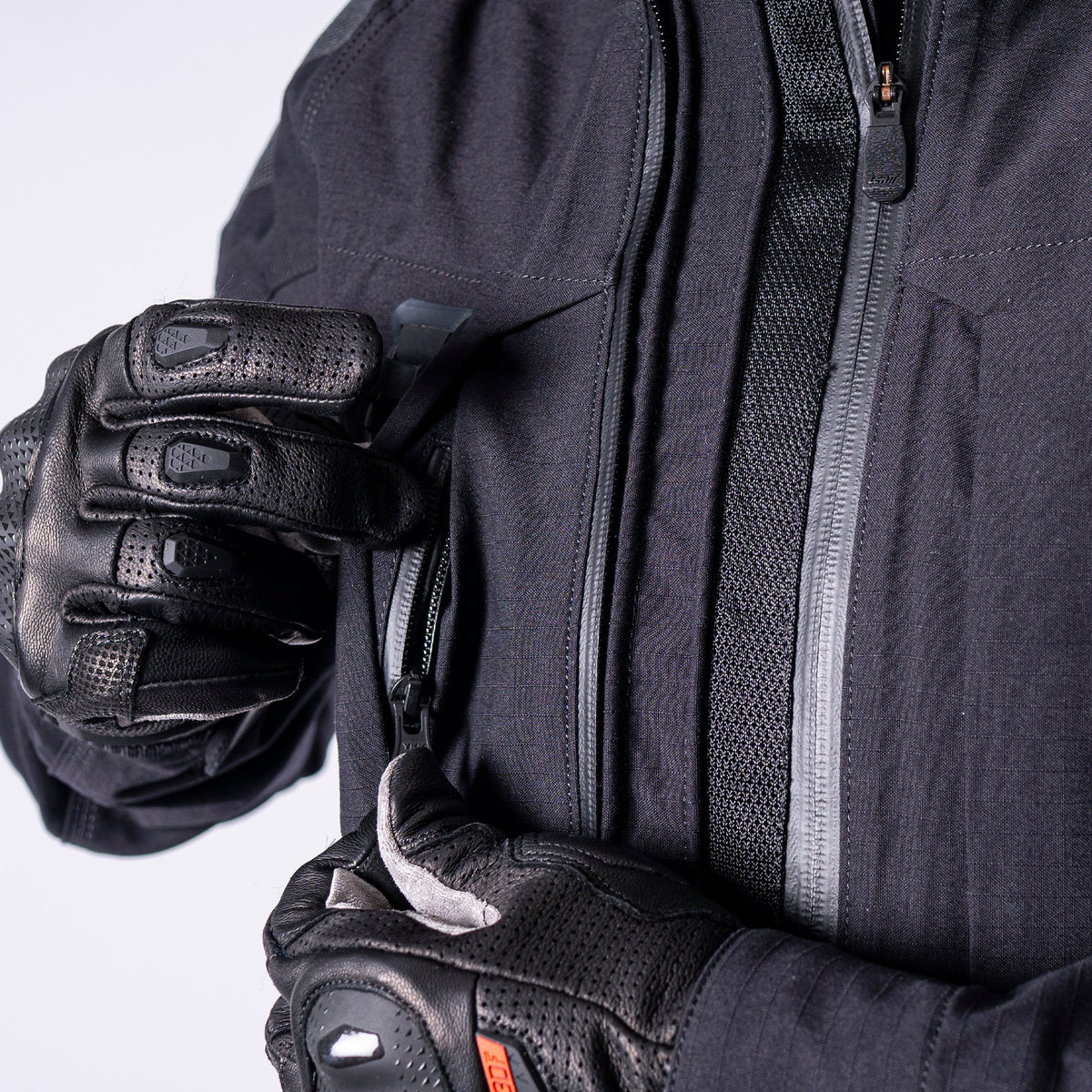 Leatt ADV Rally 7.5 Motorradjacke, wasserdicht bis 30.000 mm Wassersäule, Adventure Hydradri Max, schwarz/grau