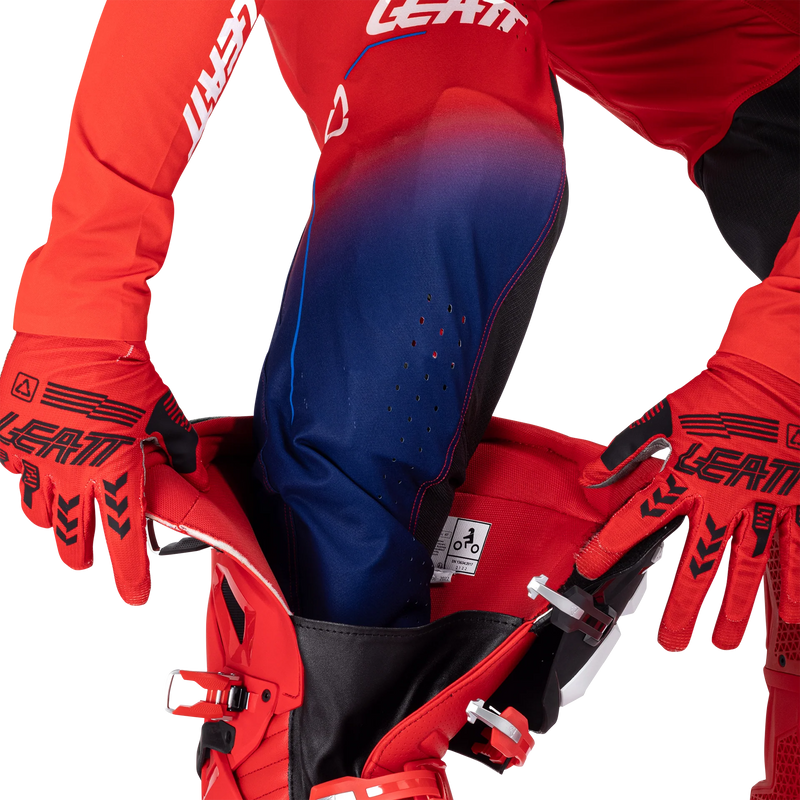 Leatt Moto 5.5 IKS Motorradhose, Motocross-Rennhose, leicht, Stretch, Königsblau/Rot