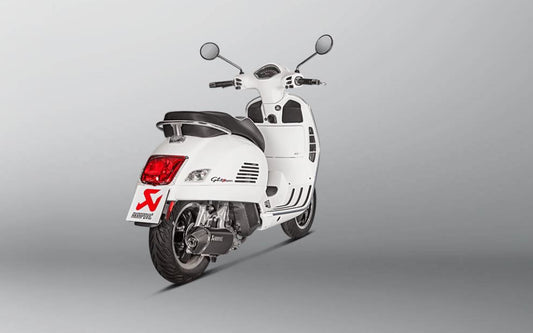 Akrapovic Slip-On Line Einddemper Vespa GTS 125/150 i.e Super (2017)