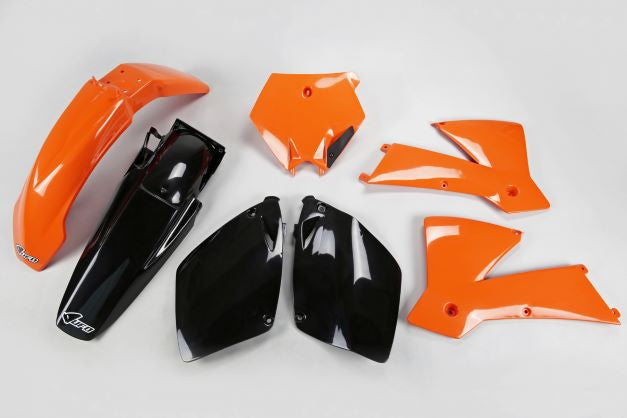 UFO Plasticset Zwart KTM 125 SX/250 SX 2003