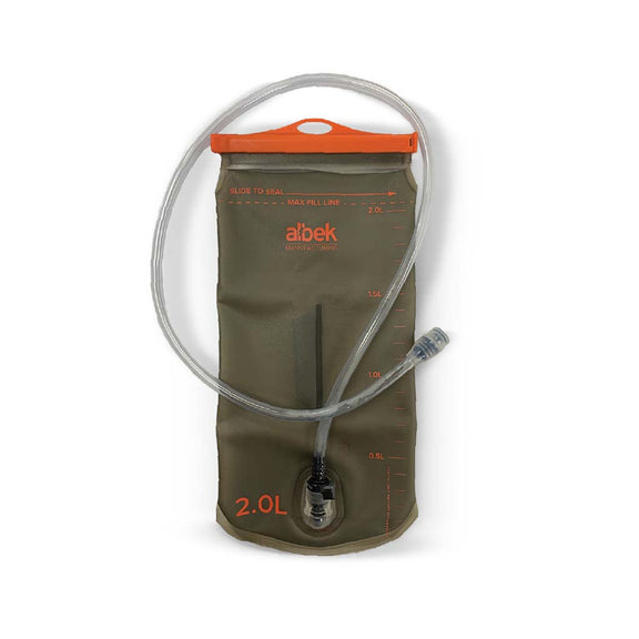 Albek H2O Hauler 4.0 Covert Black hydratatierugzak 2L