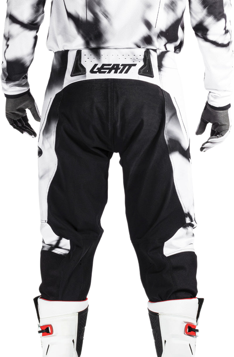 Leatt Moto 4.5 Motorradhose, Offroad-Stretch, mit Knieverstärkung, Weiß