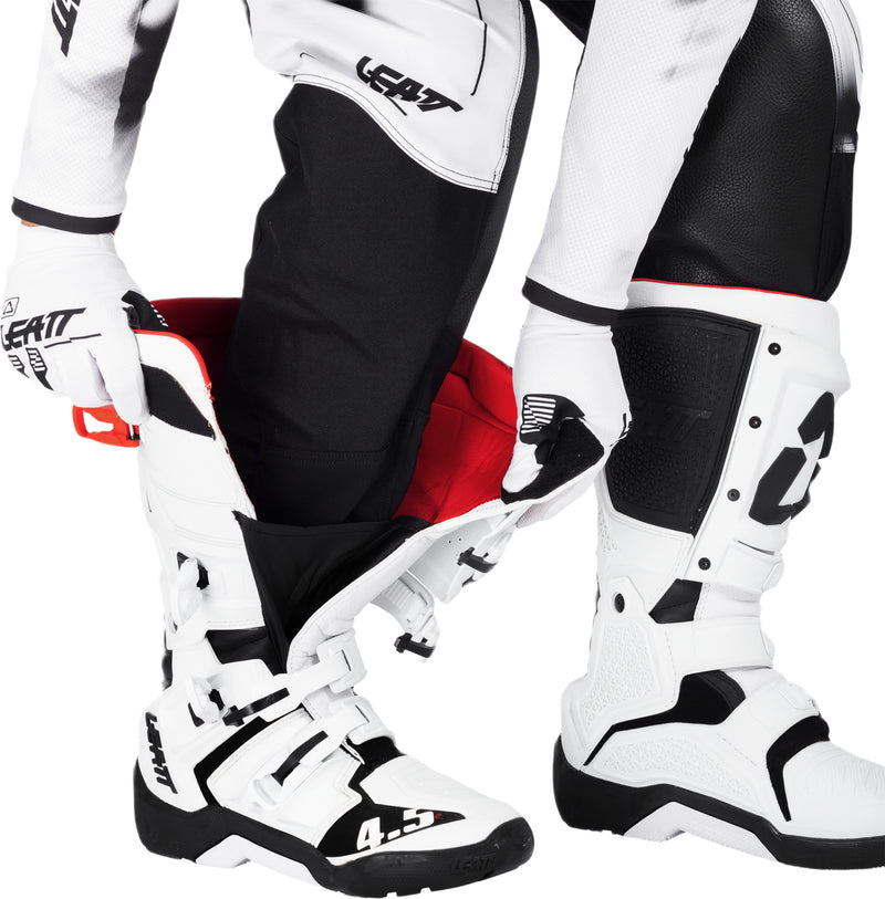 Leatt Moto 4.5 Motorradhose, Offroad-Stretch, mit Knieverstärkung, Weiß